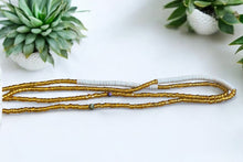 Load image into Gallery viewer, Waist Beads / African Hip Chain - Osi - White / gold (Traditional non-elastic string)