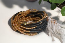 Afbeelding in Gallery-weergave laden, Waist Beads / African Hip Chain - Gold Black Crystal Adenike (Traditional non-elastic string)