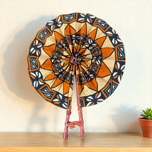 Afbeelding in Gallery-weergave laden, Afrikaanse handwaaier - Ankara print handwaaier - Kofi - Oranje