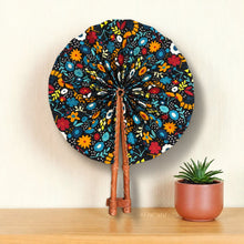 Lade das Bild in den Galerie-Viewer, African Hand fan - Ankara print Hand fan - Multicolor Afia