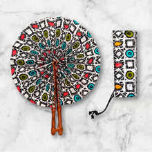 Lade das Bild in den Galerie-Viewer, African Hand fan - Ankara print Hand fan - White Black Abimbola