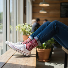 Charger l'image dans la galerie, 5 paires - Chaussettes africaines / Chaussettes afro / Chaussettes bogolan - Rouge