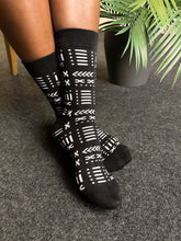 Load image into Gallery viewer, Mix of 24 different pairs - African socks / Afro socks / African print socks - All 24 styles