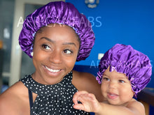 Afbeelding in Gallery-weergave laden, 10 stuks - Paarse satijnen haarmuts (Kinderen / Kindermaat 3-7 jaar) (Omkeerbare satijnen nacht slaapmuts)