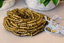 Charger l&#39;image dans la galerie, Perles de taille / Chaîne de hanche africaine - Uchechi - Or (fil traditionnel non élastique)

