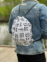 Load image into Gallery viewer, African Print Drawstring Bag / Gym Sack / School bag / Ankara Backpack / Festival Bag -  White / black bogolan
