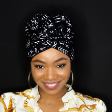 Load image into Gallery viewer, Easy headwrap - Satin lined hair bonnet - Black / white Bogolan
