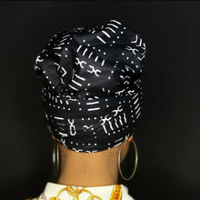 Load image into Gallery viewer, Easy headwrap - Satin lined hair bonnet - Black / white Bogolan

