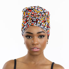 Lade das Bild in den Galerie-Viewer, Easy headwrap&lt;/i&gt; – Satingefütterte Haarhaube – Rot / Orange Bogolan
