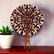 Lade das Bild in den Galerie-Viewer, African Hand fan - Ankara print Hand fan - Ebo - White / red
