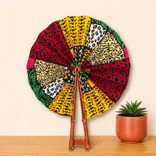 Lade das Bild in den Galerie-Viewer, African Hand fan - Ankara print Hand fan - Multicolor Simisola
