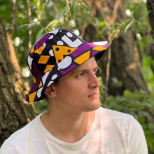 Afbeelding in Gallery-weergave laden, Bucket hat / Fisherman hat with African print - Purple Samakaka - Kids &amp; Adults sizes (Unisex)
