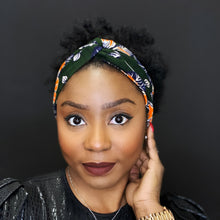 Afbeelding in Gallery-weergave laden, African print Headband - Adults - Hair Accessories - Dark green / orange flower Brillant Platinum Edition
