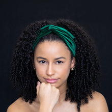 Charger l&#39;image dans la galerie, Green Headband Velvet - Adults - Hair Accessories
