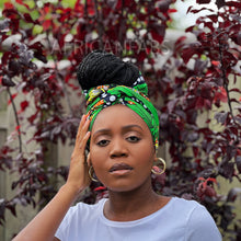 Lade das Bild in den Galerie-Viewer, African Green flowers - headwrap
