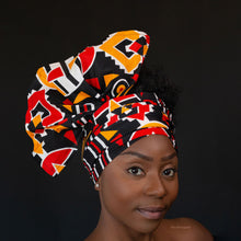 Lade das Bild in den Galerie-Viewer, Afrikanisches Kopftuch aus schwarzem/rotem Bogolan/Schlammstoff
