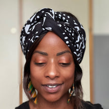 Lade das Bild in den Galerie-Viewer, African Black / white Bogolan / mud cloth headwrap
