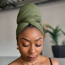 Charger l&#39;image dans la galerie, Headwrap vert armée - Turban en tissu jersey extensible
