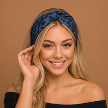 Load image into Gallery viewer, Flexible Metal Wire Headband - Blue Animal Print Jeanslook
