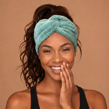 Load image into Gallery viewer, Flexible Metal Wire Headband - Turquoise Bamboo
