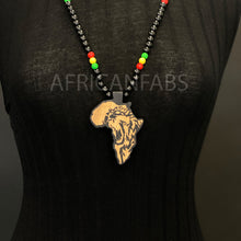 Load image into Gallery viewer, Wooden bead necklace / necklace / pendant - African continent - Black
