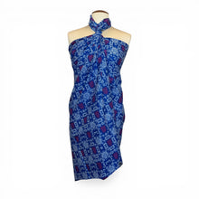 Charger l'image dans la galerie, Sarong / pareo - Cotton Beachwear wrap skirt / baby carrier wrap - Blue Bogolan Icons
