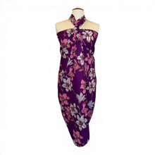 Charger l'image dans la galerie, Paréo / sarong - Jupe portefeuille en coton pour plage / porte-bébé - Fleurs violettes / roses
