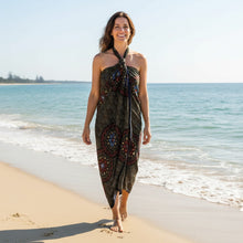Afbeelding in Gallery-weergave laden, Sarong / pareo - Katoenen strandkleding wikkelrok / draagdoek - Oranje Gestippelde Print
