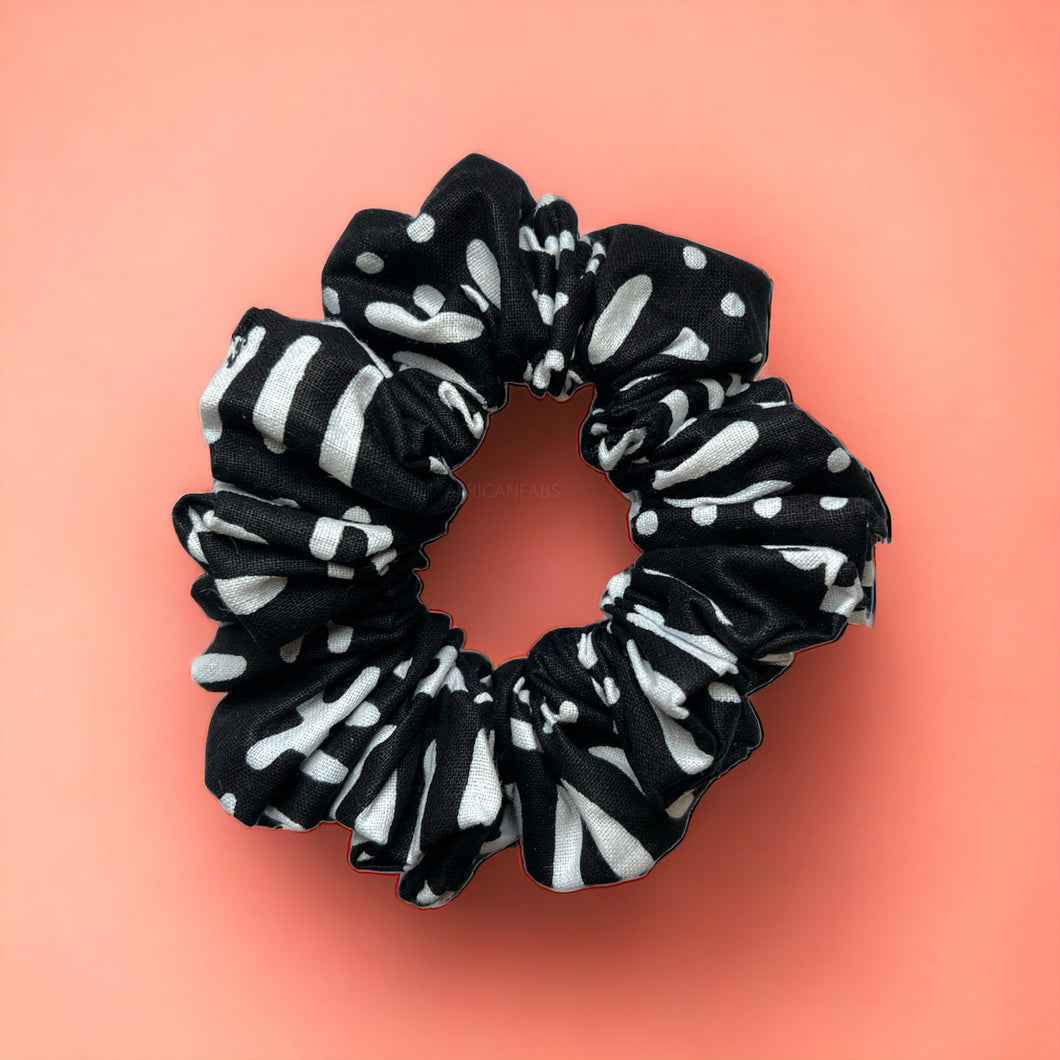 African print Scrunchie - XL Hair Accessories - Black mud