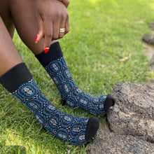 Load image into Gallery viewer, 5 pairs - African socks / Afro socks - Blue Bogolan
