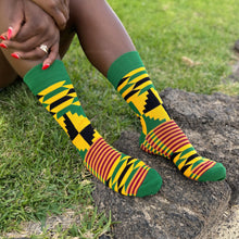Load image into Gallery viewer, 5 pairs - African socks / Afro socks / African print socks - Green Yellow Kente
