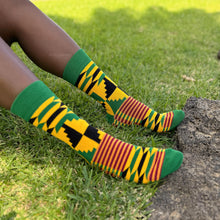 Load image into Gallery viewer, 5 pairs - African socks / Afro socks / African print socks - Green Yellow Kente
