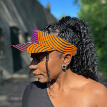 Charger l&#39;image dans la galerie, Casquette visière de soleil en tissu africain - Design de cercles concentriques orange et violet
