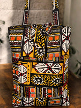 Afbeelding in Gallery-weergave laden, Shopper bag with African print - Yellow Bogolan - Reusable Cotton Tote Bag
