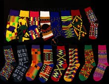 Charger l&#39;image dans la galerie, 10 paires - Chaussettes africaines / Chaussettes afro / Stocks Kente - Blocs jaunes rouges
