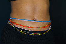 Charger l&#39;image dans la galerie, Perles de taille / Chaîne de taille africaine - OSAWE - Noir / or (élastique)
