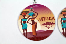 Lade das Bild in den Galerie-Viewer, Afrikanische große ethnische Tropfenohrringe | 2 afrikanische Damen
