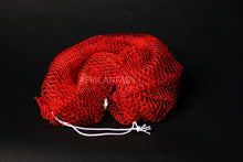 Load image into Gallery viewer, 5 Pieces - African net sponge / African exfoliating net / Sapo sponge - Red
