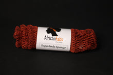 Load image into Gallery viewer, 5 Pieces - African net sponge / African exfoliating net / Sapo sponge - Cinnamon brown
